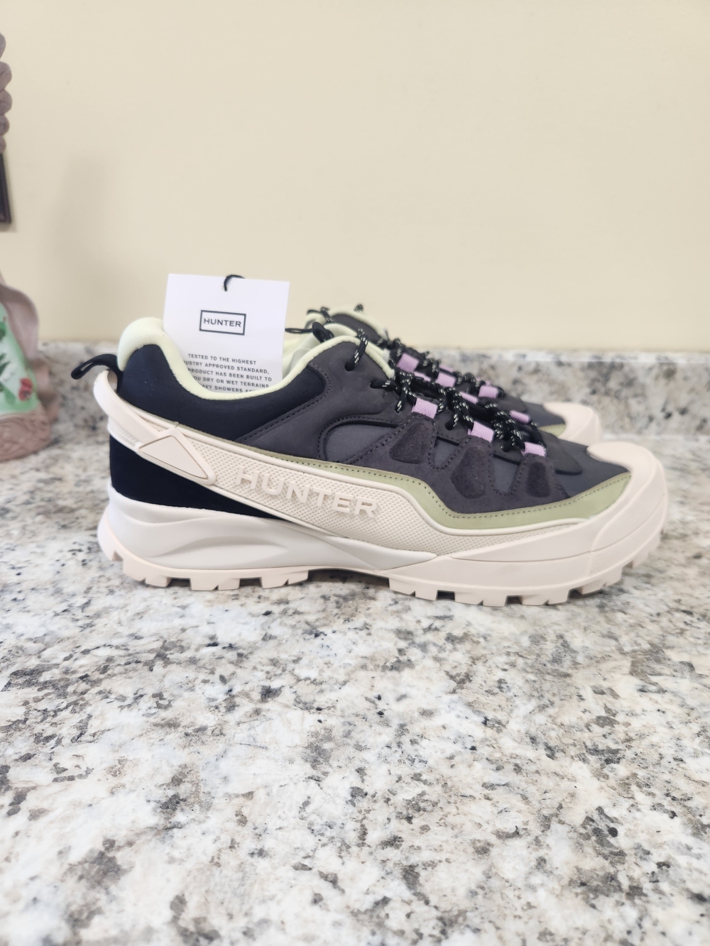 NWT Hunter Women's Black, Pink & Olive Trail Sneakers